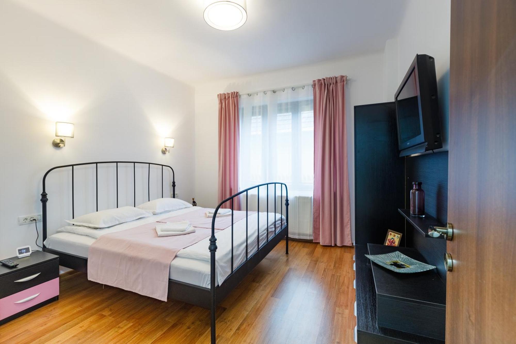 Apartament Modern Brasov Exterior photo